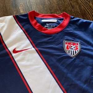 Nike USA soccer jersey